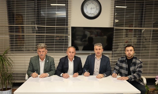 Adapazarı Belediyesi personelini mutlu eden imza