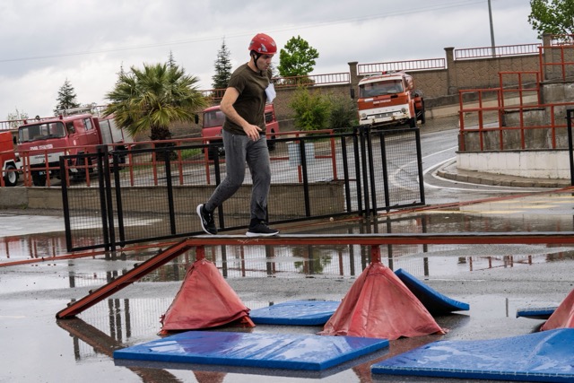 İtfaiyeci olmak için ter döküyorlar