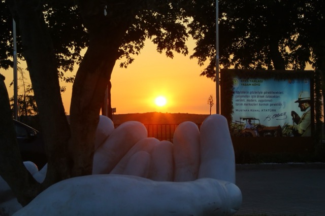 Efes Tarlası Yaşam Köyü TUI Musement iş birliği ile dünyaya açılıyor