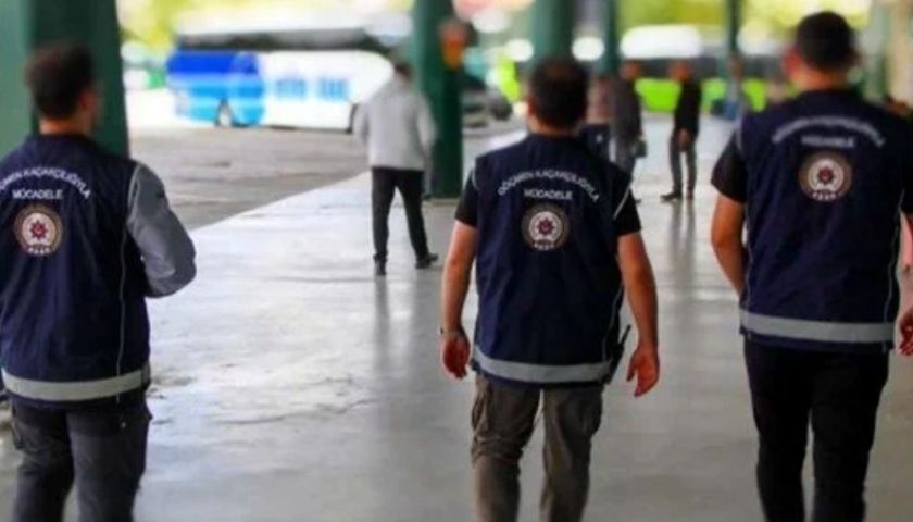 21 göçmen kaçakçılığı organizatörü yakalandı