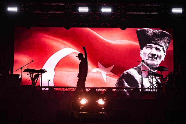 maNga’dan 19 Mayıs’ta Erdek’te Rekor Katılımlı Rock Gecesi