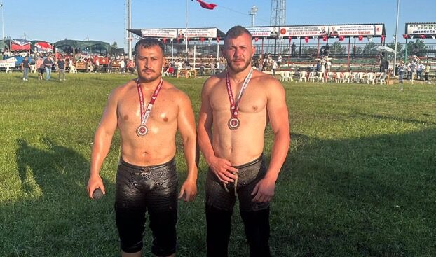 Sakaryalı sporcular bu kez Kırklareli’nde podyuma çıktı