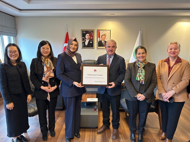 Huawei ICT Akademi Programı’nın, Türkiye bölümüne Kocaeli Sağlık ve Teknoloji Üniversitesi de dahil oldu